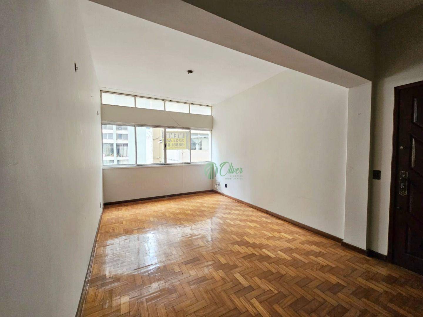 Apartamento à venda com 3 quartos, 125m² - Foto 7