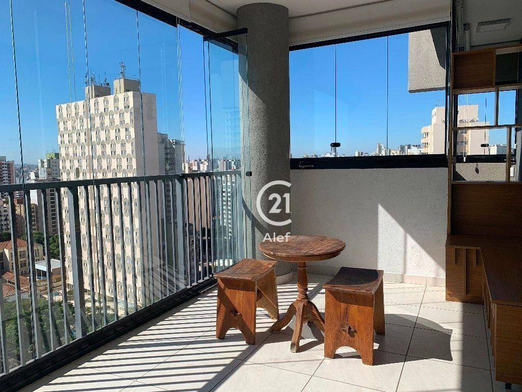 Apartamento à venda com 2 quartos, 70m² - Foto 42