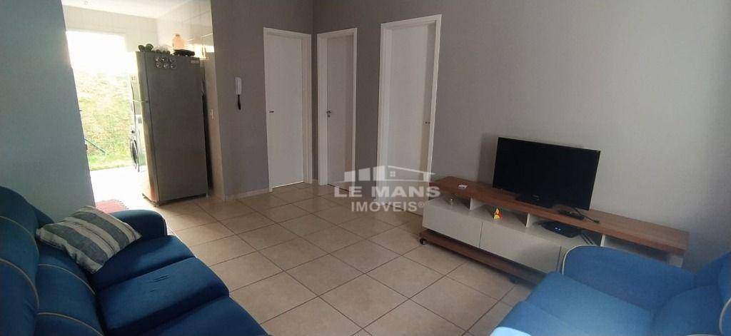 Apartamento à venda com 2 quartos, 45m² - Foto 7