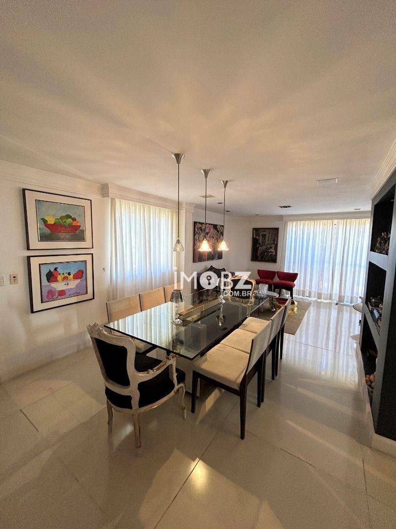 Apartamento à venda com 3 quartos, 270m² - Foto 5