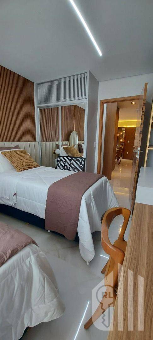 Apartamento à venda com 3 quartos - Foto 11