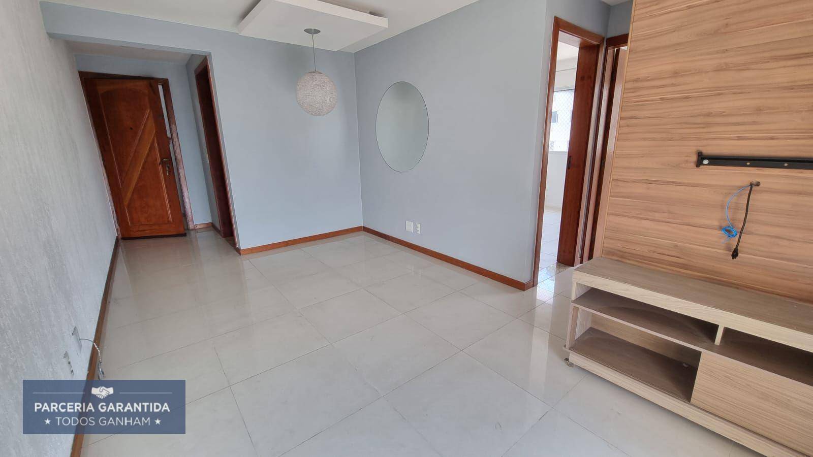 Apartamento à venda com 2 quartos, 60m² - Foto 6