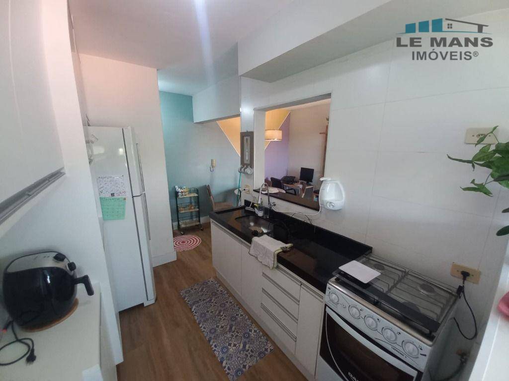 Apartamento à venda com 2 quartos, 56m² - Foto 4