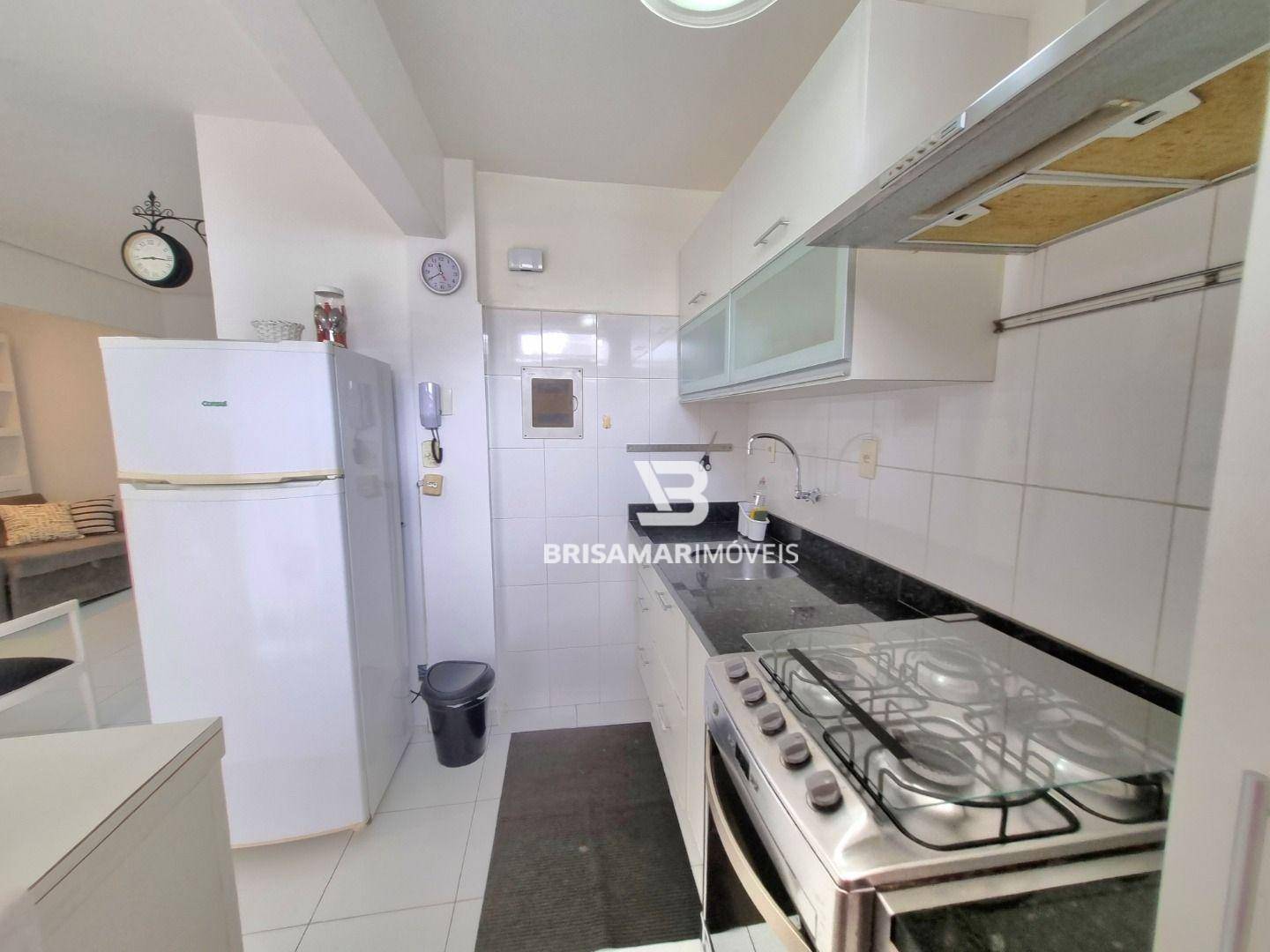 Apartamento à venda com 2 quartos, 65m² - Foto 15