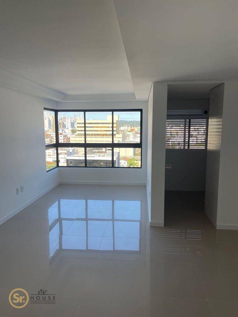 Apartamento à venda com 3 quartos, 76m² - Foto 16