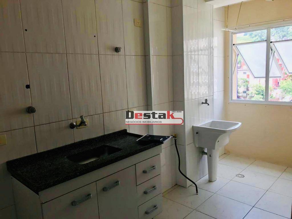 Apartamento à venda com 2 quartos, 50m² - Foto 4