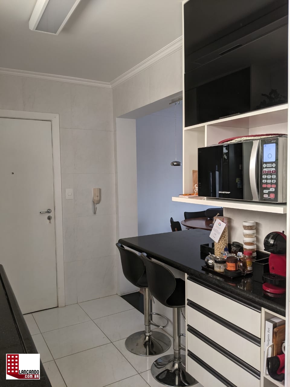 Apartamento à venda com 2 quartos, 72m² - Foto 12