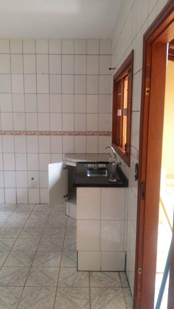 Casa à venda com 3 quartos, 101m² - Foto 9