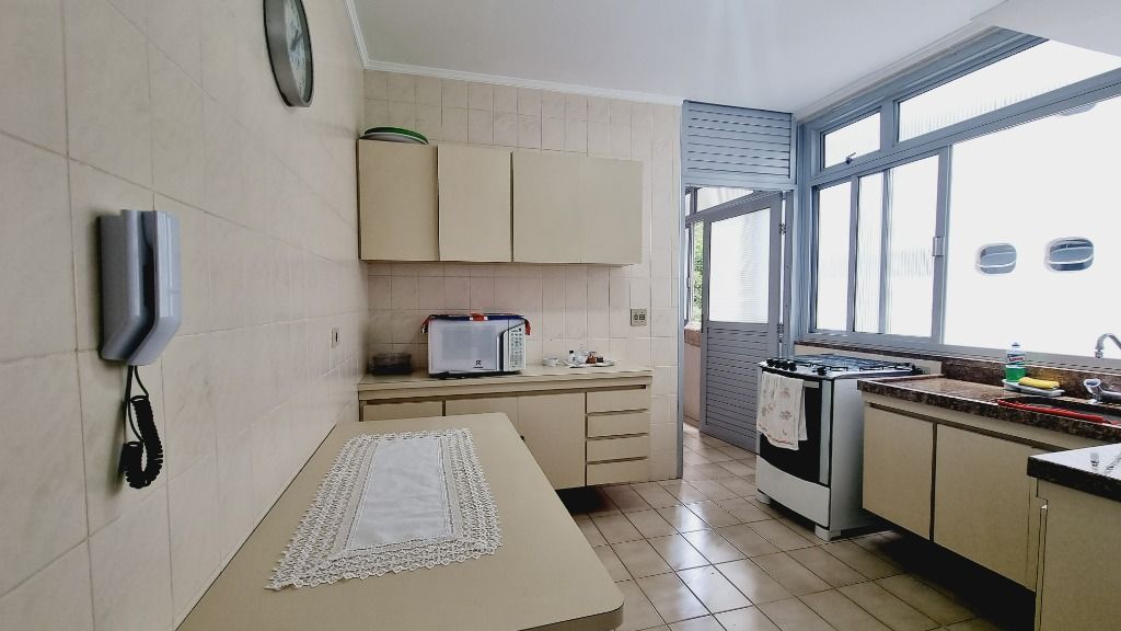 Apartamento à venda com 2 quartos, 90m² - Foto 18