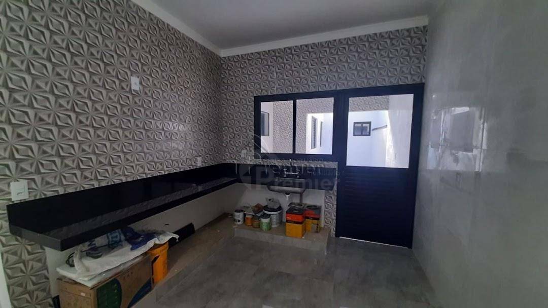 Casa à venda com 3 quartos, 130m² - Foto 8