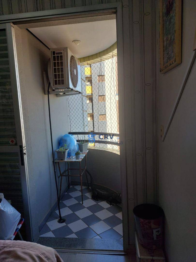 Apartamento à venda com 3 quartos, 90m² - Foto 11