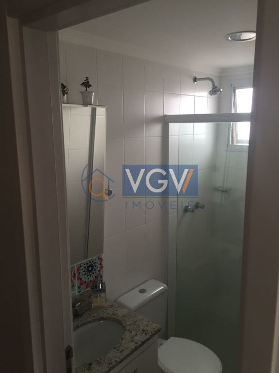 Apartamento à venda com 2 quartos, 65m² - Foto 7