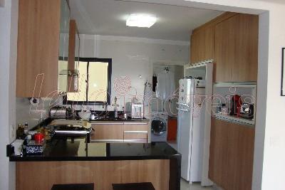 Apartamento para alugar com 3 quartos, 98m² - Foto 17