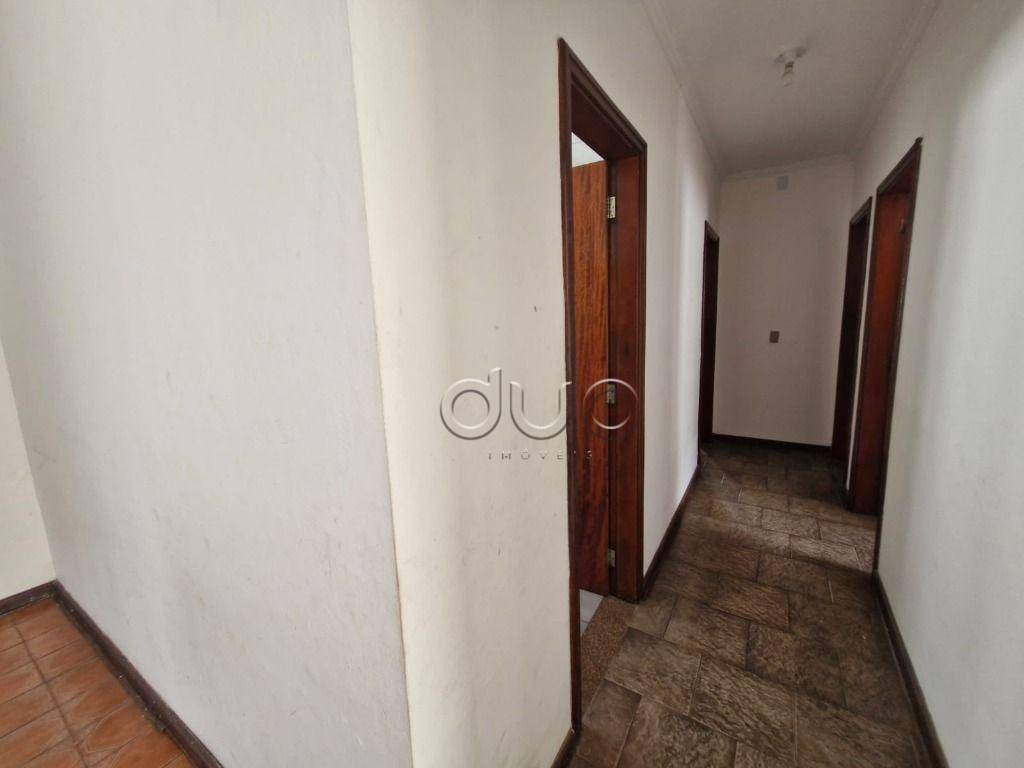 Casa à venda com 3 quartos, 143m² - Foto 4