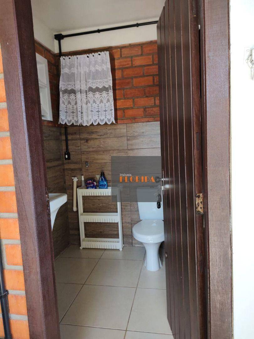 Casa à venda com 5 quartos, 153m² - Foto 22