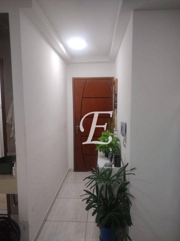 Apartamento à venda com 1 quarto, 30m² - Foto 4