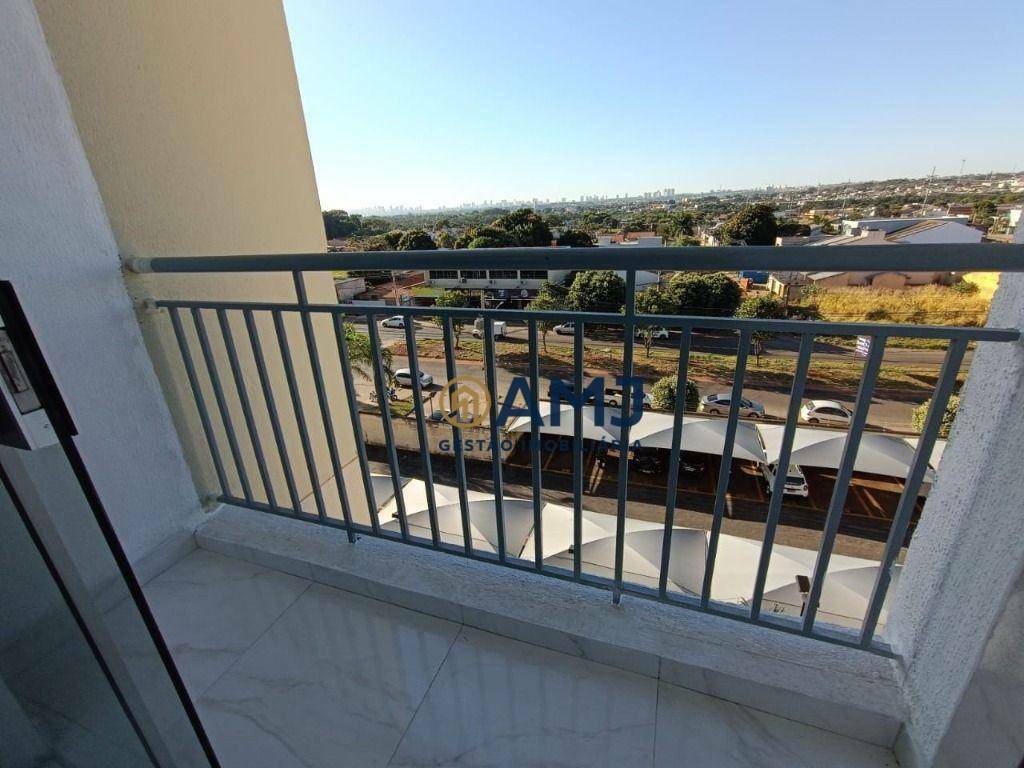 Apartamento à venda com 3 quartos, 70m² - Foto 4