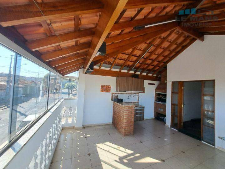 Casa para alugar com 2 quartos, 110m² - Foto 10