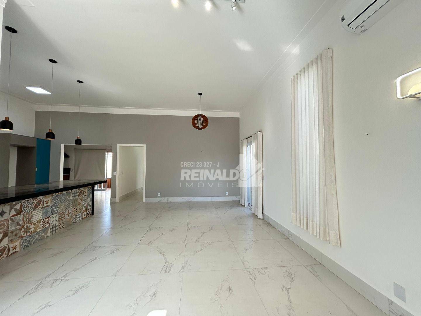 Casa de Condomínio à venda e aluguel com 3 quartos, 199m² - Foto 2