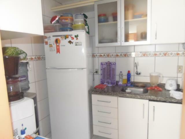 Apartamento à venda com 3 quartos, 63m² - Foto 13