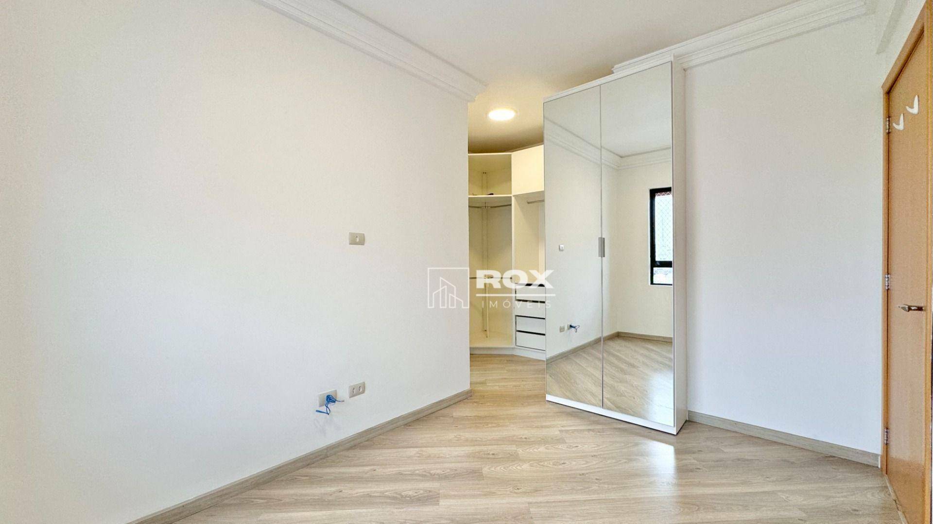 Apartamento à venda com 2 quartos, 66m² - Foto 14