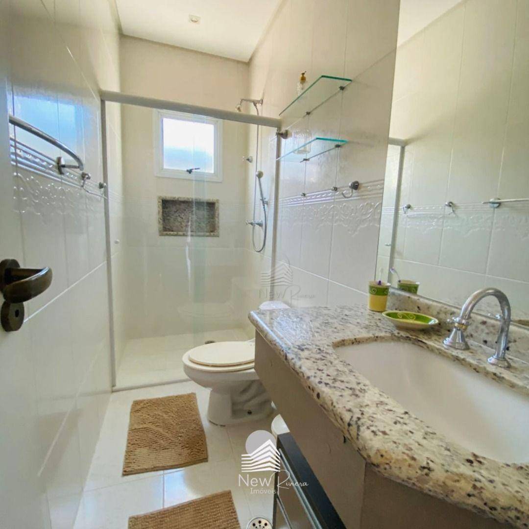 Casa de Condomínio para alugar com 5 quartos, 340m² - Foto 17