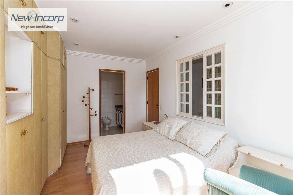 Apartamento à venda com 3 quartos, 128m² - Foto 26