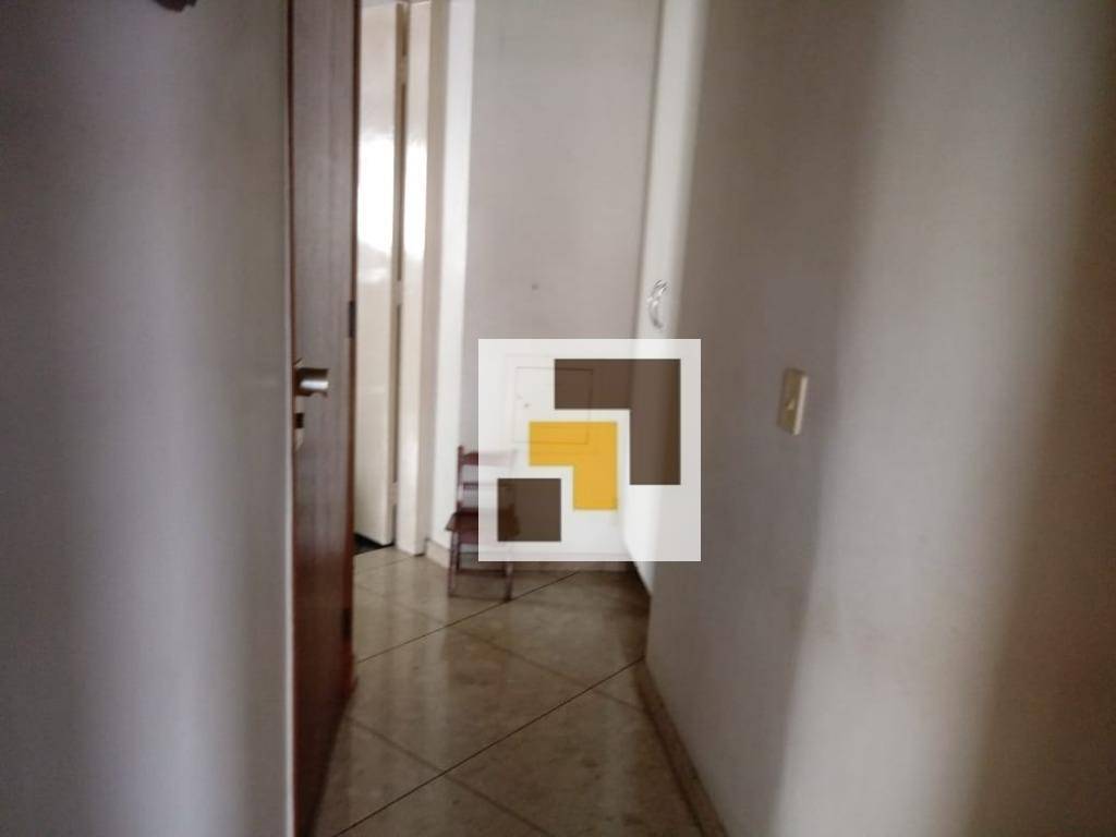 Apartamento à venda com 5 quartos, 232m² - Foto 10