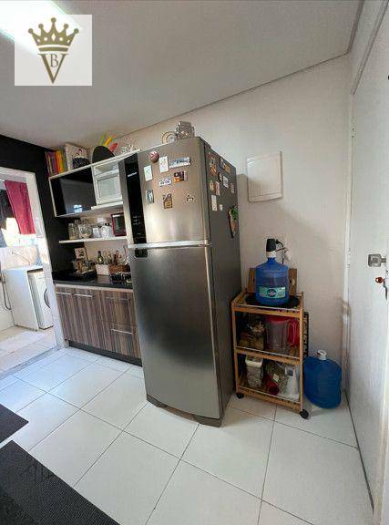 Apartamento à venda com 2 quartos, 85m² - Foto 17