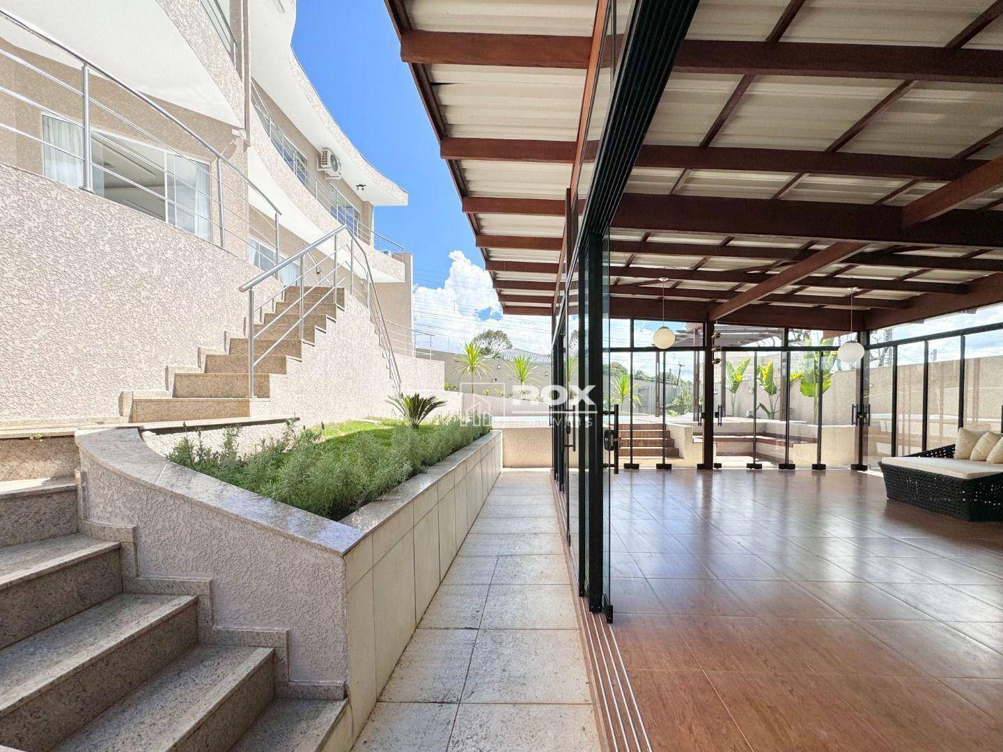 Casa à venda com 3 quartos, 363m² - Foto 12