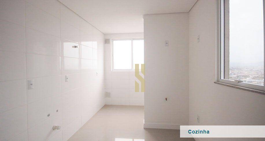 Apartamento à venda com 2 quartos, 72m² - Foto 32