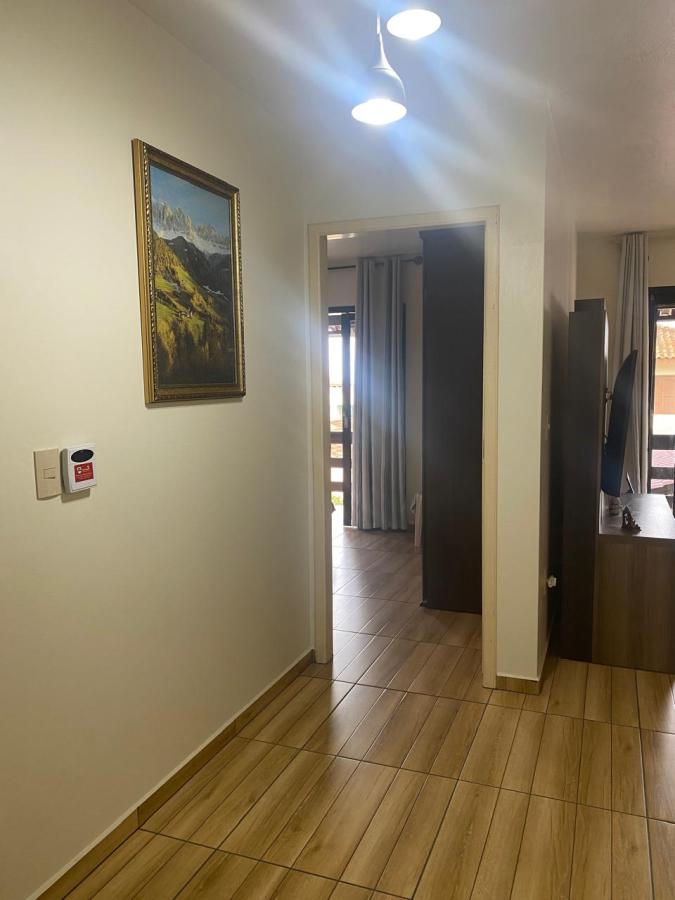 Casa à venda com 4 quartos, 250m² - Foto 16