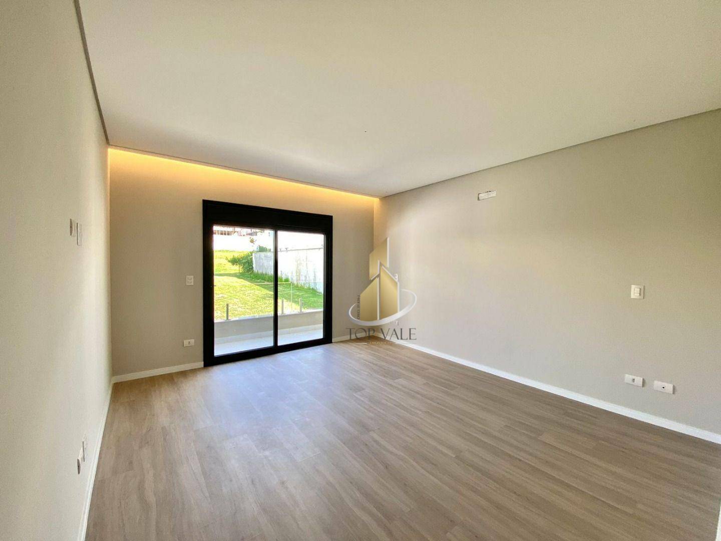 Sobrado à venda com 4 quartos, 390m² - Foto 15