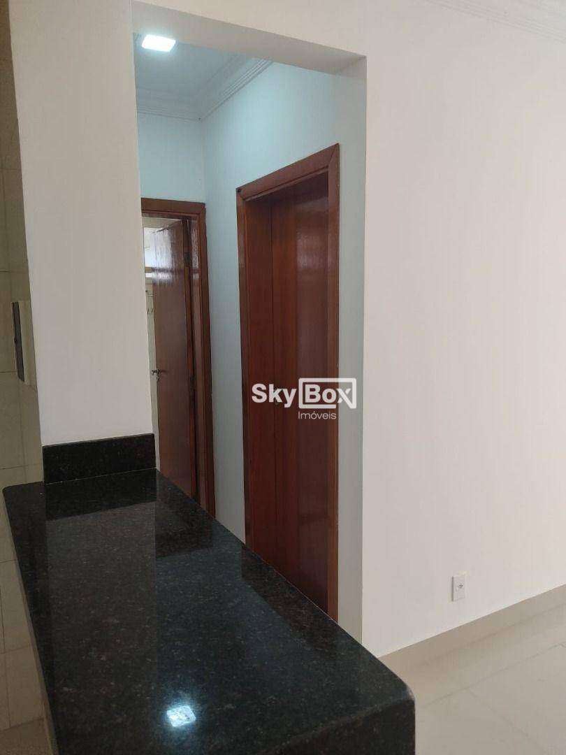 Apartamento à venda com 2 quartos, 61m² - Foto 12