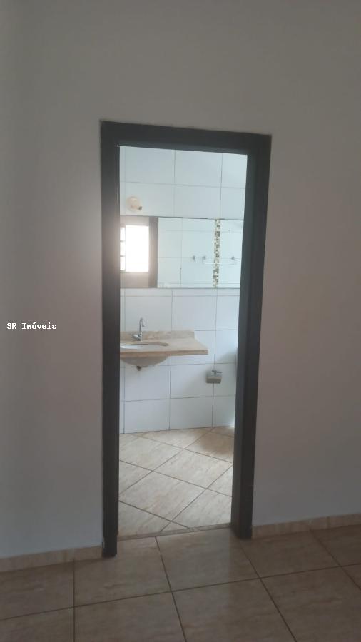 Casa à venda com 3 quartos, 200m² - Foto 15