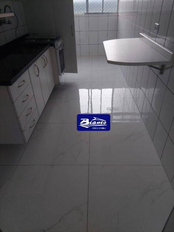 Apartamento para alugar com 2 quartos, 64m² - Foto 5