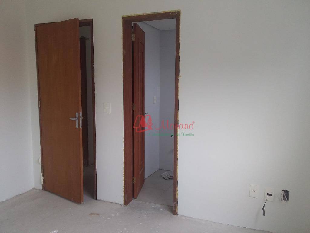 Apartamento à venda com 2 quartos, 62m² - Foto 7