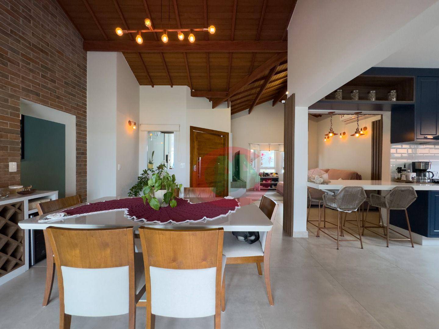 Chácara, 4 quartos, 1000 m² - Foto 5