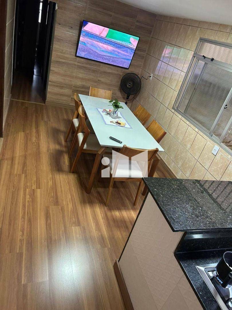 Casa de Condomínio à venda com 4 quartos, 214m² - Foto 5