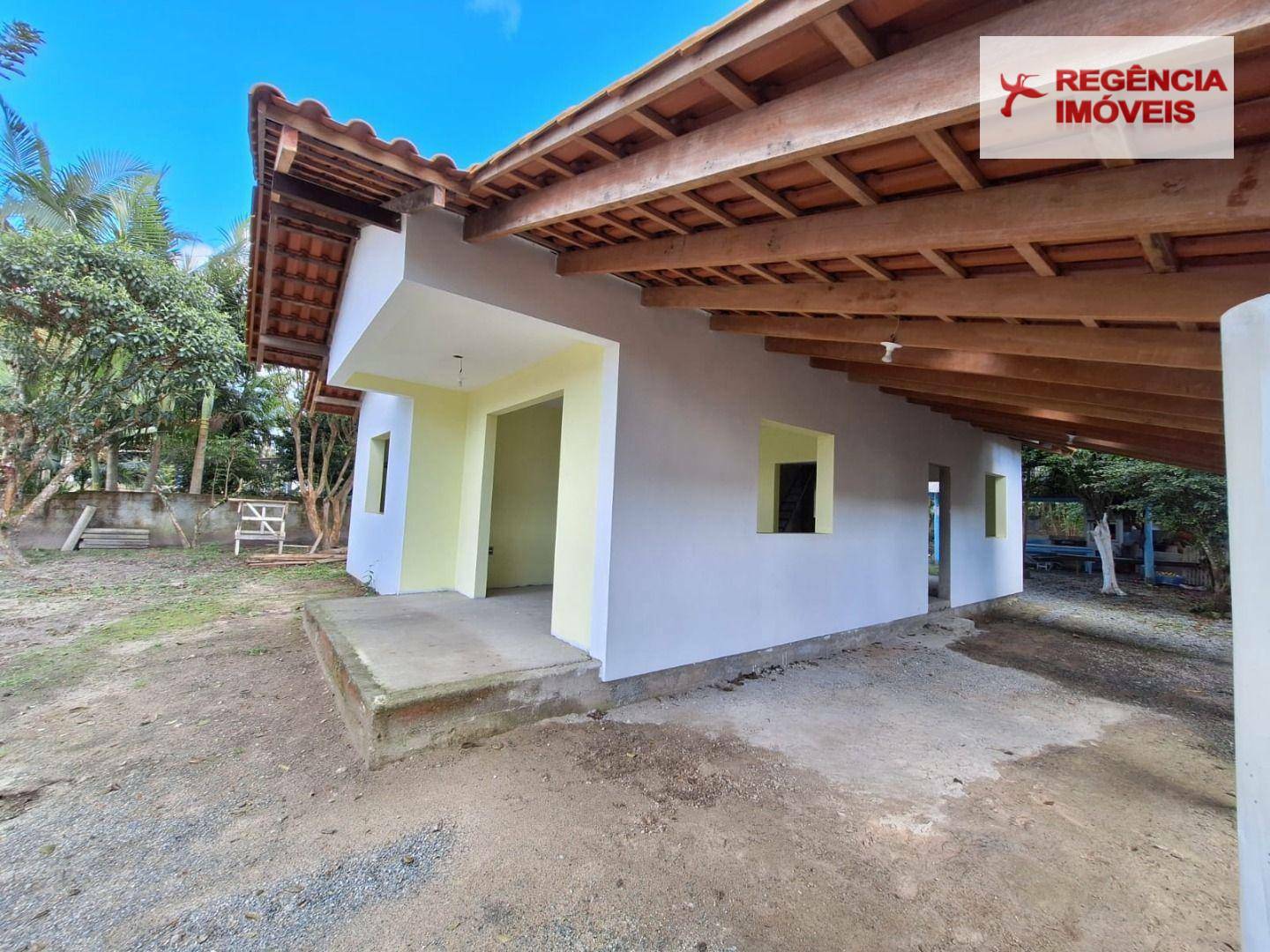 Casa à venda com 2 quartos, 90m² - Foto 9