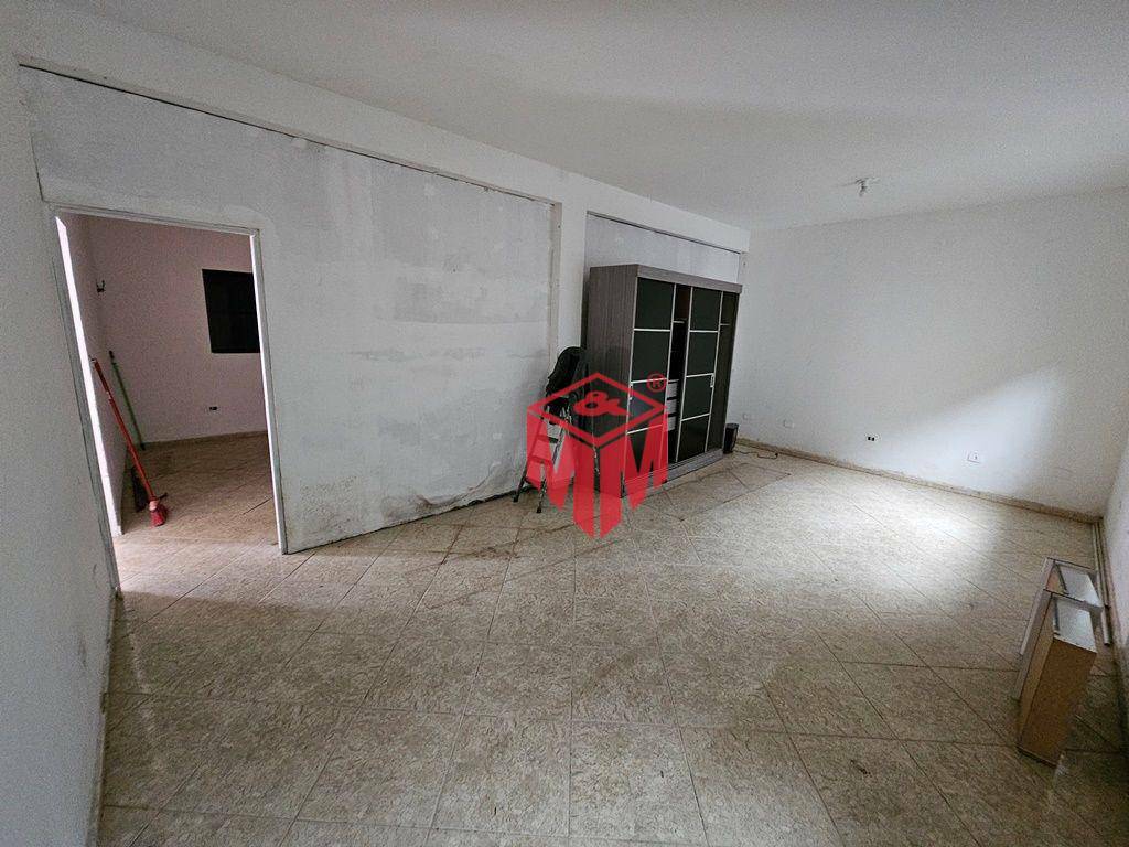 Casa para alugar com 4 quartos, 160m² - Foto 16