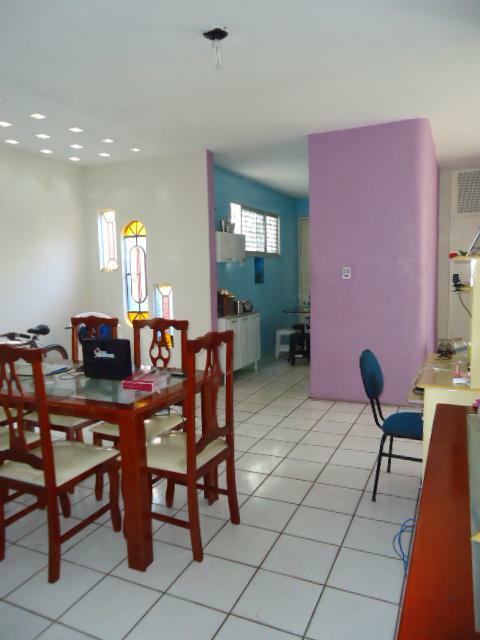 Casa à venda com 4 quartos, 280m² - Foto 13