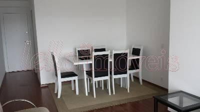 Apartamento para alugar com 3 quartos, 77m² - Foto 2