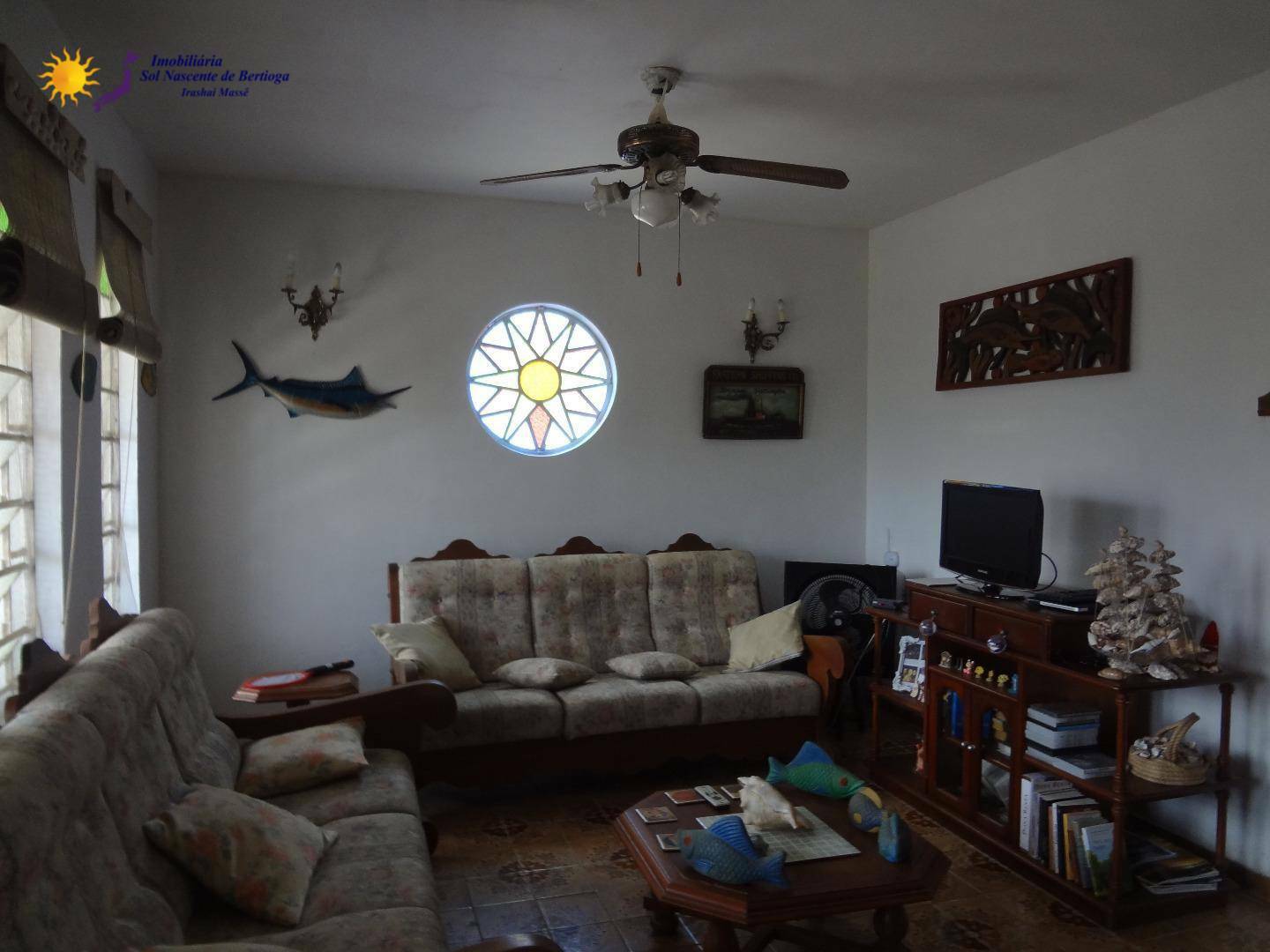 Casa à venda com 3 quartos, 200m² - Foto 6