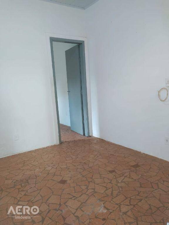 Chácara à venda com 3 quartos, 130m² - Foto 9
