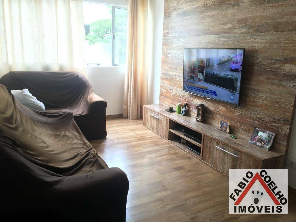 Apartamento à venda com 2 quartos, 70m² - Foto 4