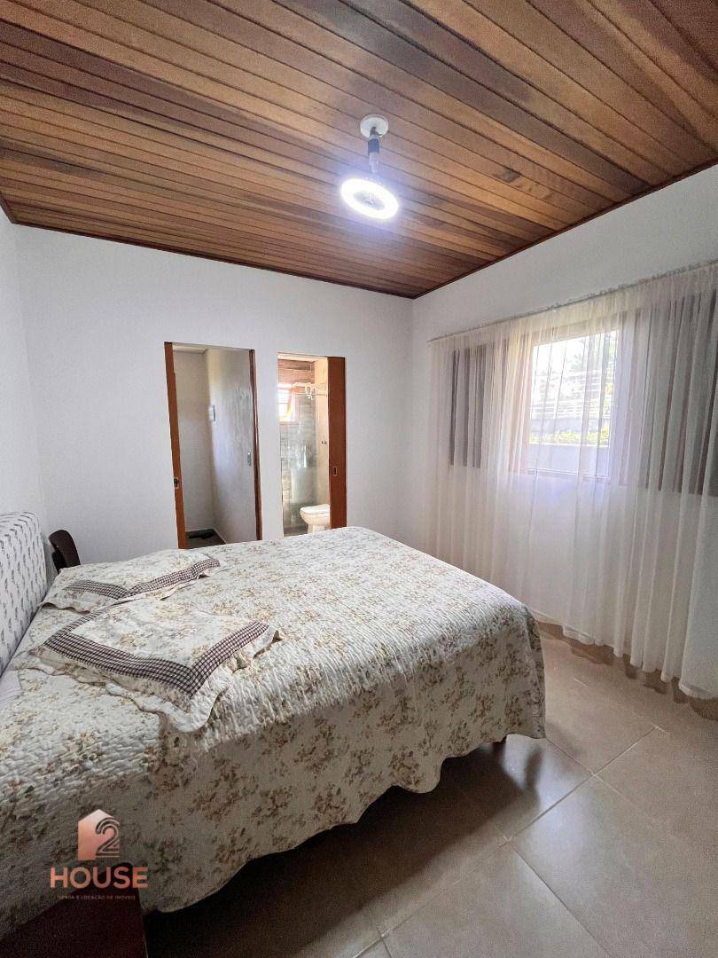 Casa de Condomínio à venda com 3 quartos, 191m² - Foto 28