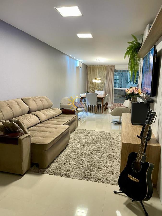 Apartamento à venda com 3 quartos, 127m² - Foto 1