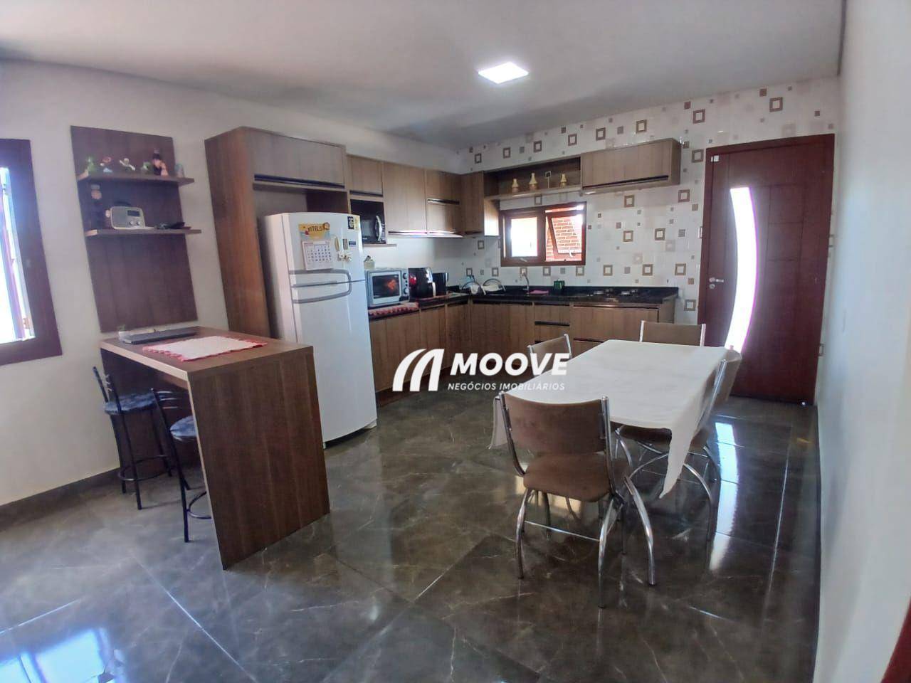 Casa à venda com 2 quartos, 130m² - Foto 12
