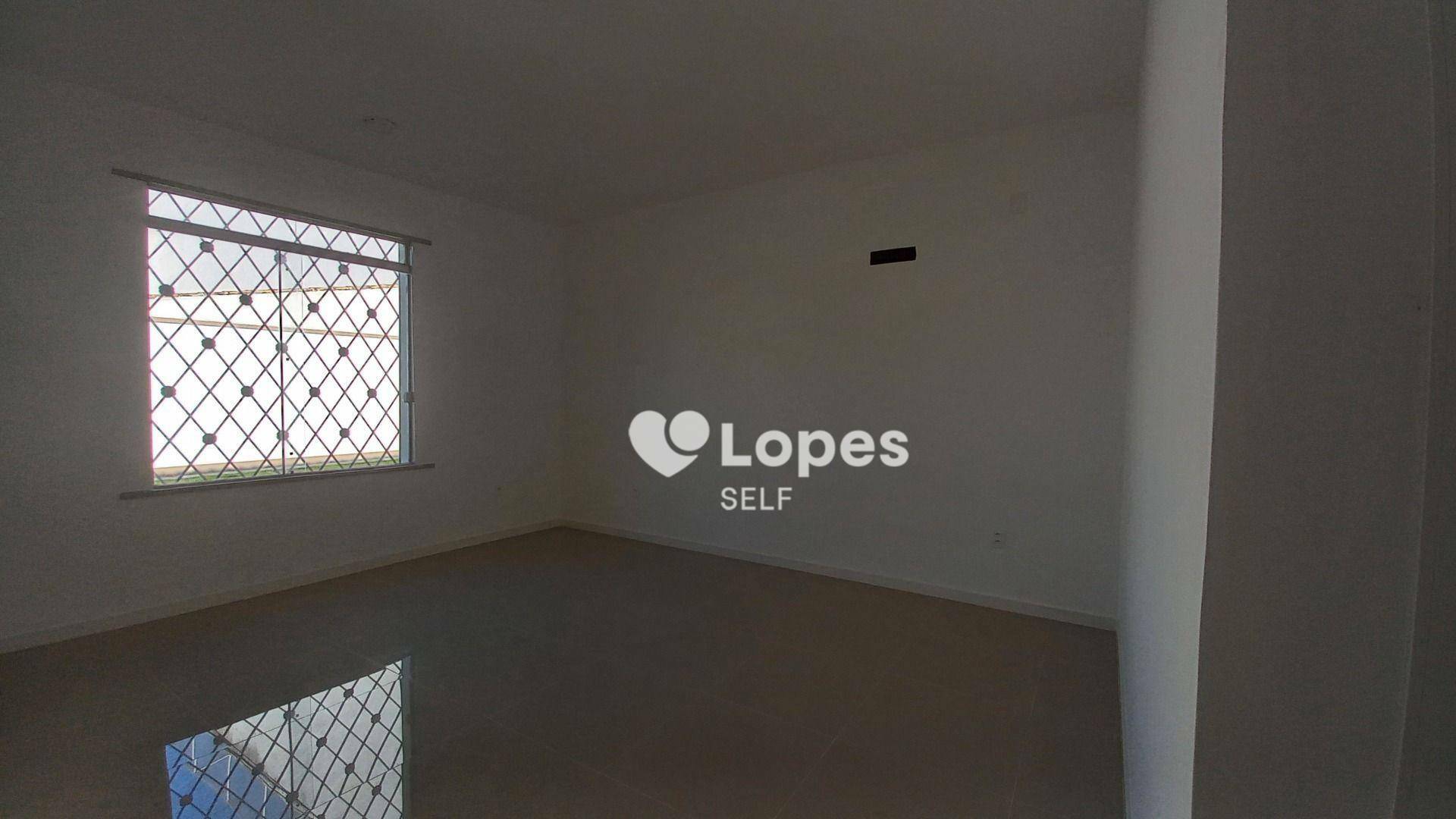 Casa à venda com 3 quartos, 211m² - Foto 15